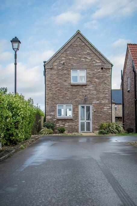 The Lookout The Bay Filey, Sea View, Dog Friendly Filey